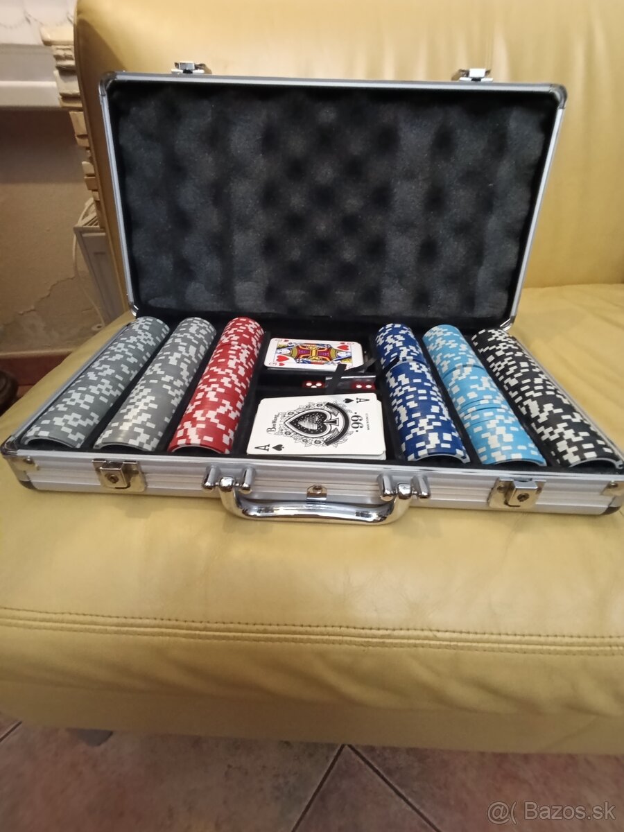 Poker set v kufríku