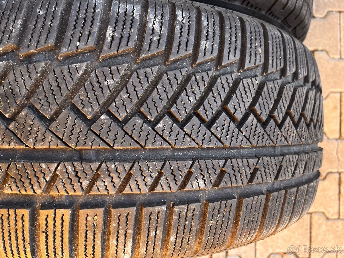 245/45R19 Continental WinterContact TS850P