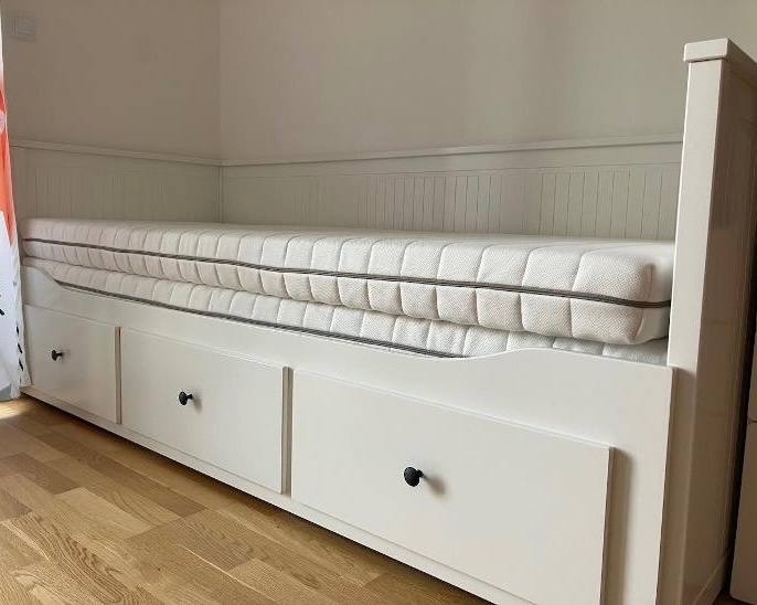 Ikea Hemnes postel