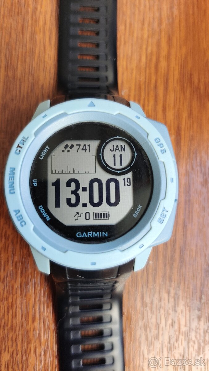 Garmin instinct