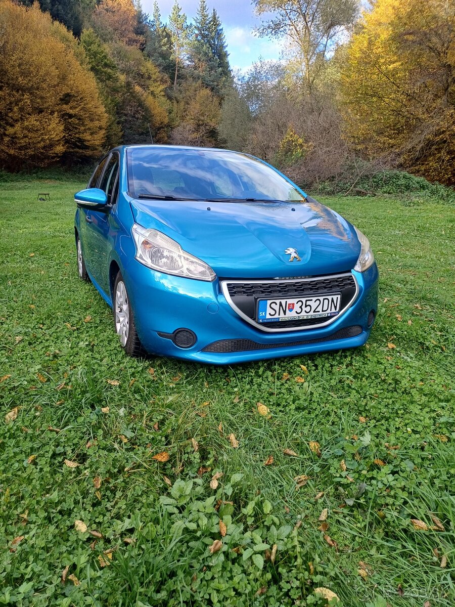 Peugeot 208 1.2