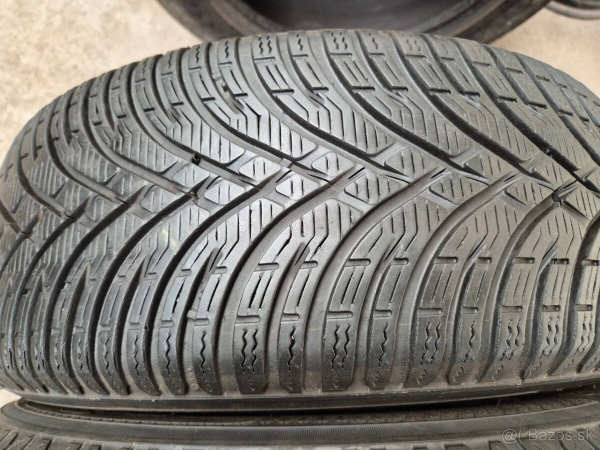 205/55 r16 zimné 4 ks KLEBER dezén 7,4 - 6,7 mm DOT2019