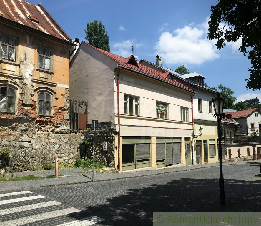 MEŠTIANSKY DOM V CENTRE S VÝNIMOČNÝM POTENCIÁLOM. BANSKÁ Š