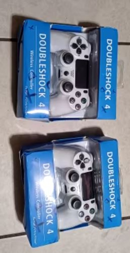 Nový bluetooth bezdrotový herný joystick na PS4,PS3, ovládač