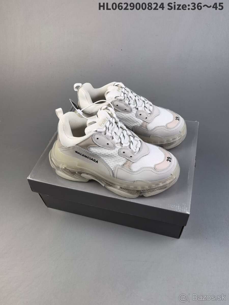 balenciaga triple s tenisky