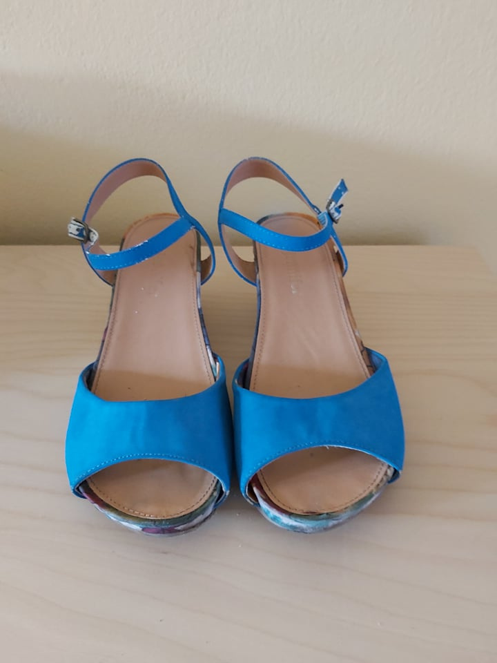 dievčenské sandale č.38