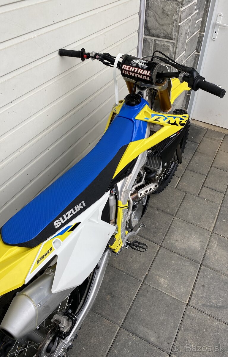 NOVÁ Suzuki RMZ 250