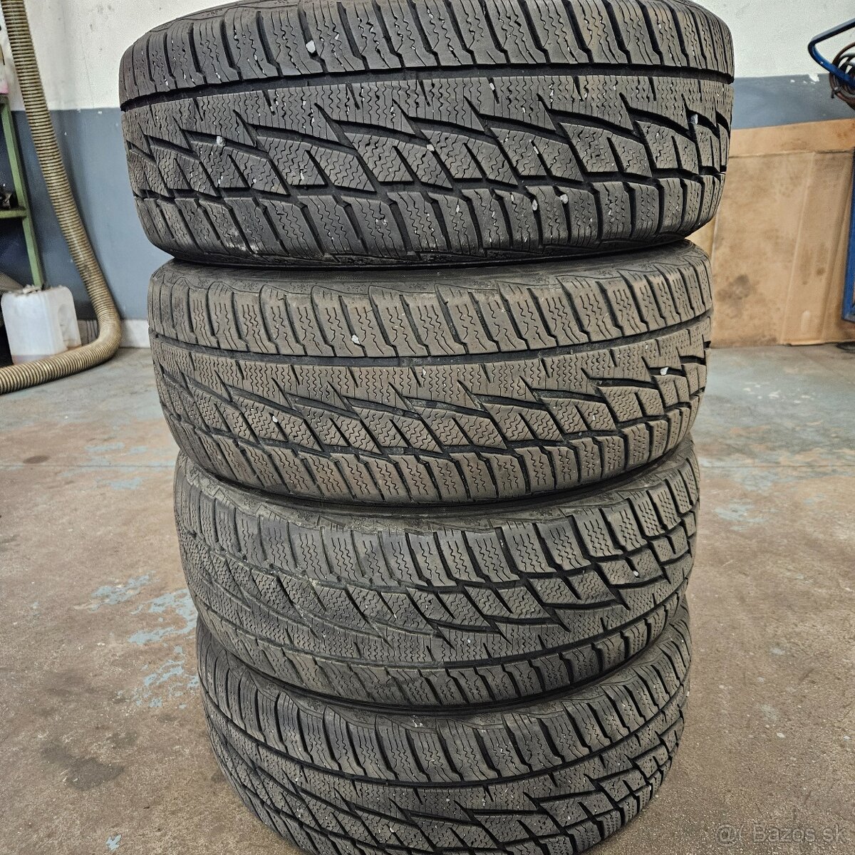 Zimne pneu Matador 205/55 R 16 MP 92