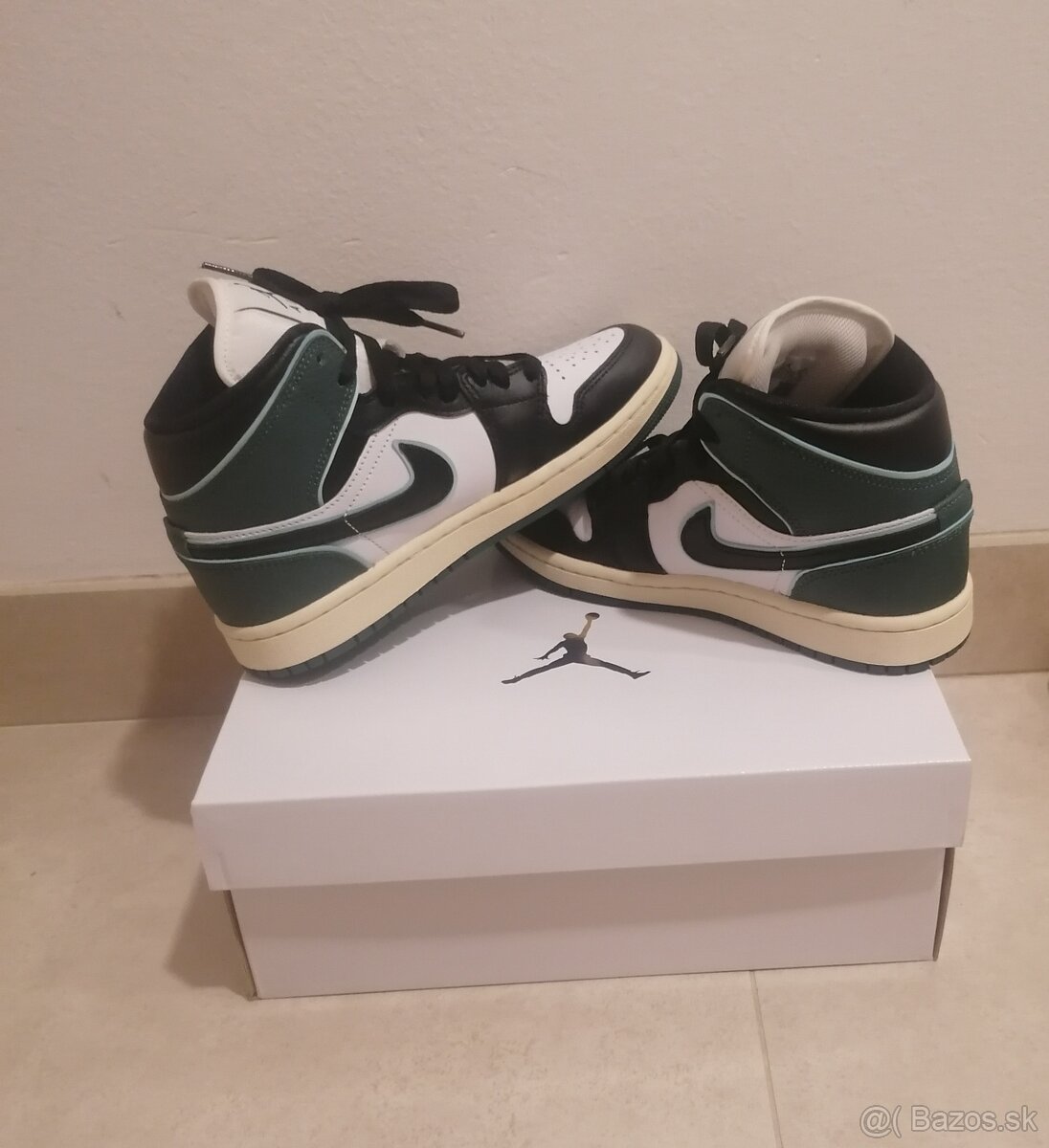 Jordan 1