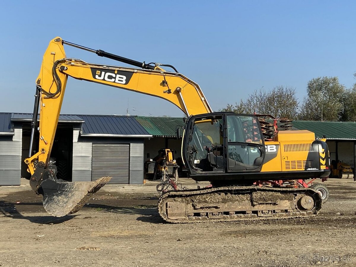 JCB JS220 LC pásové rýpadlo