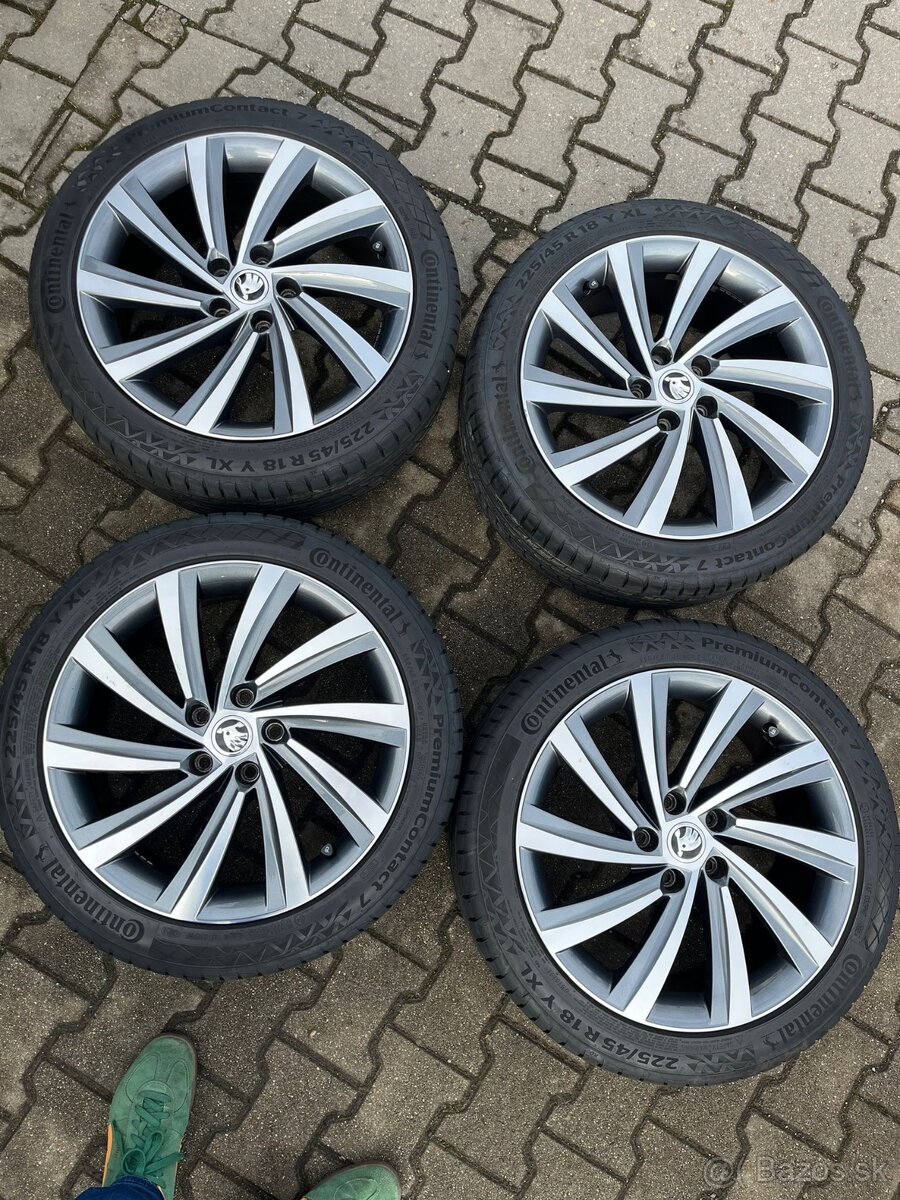 Kolesá Škoda 5x112 R18 - pneu Continental 225/45 R18