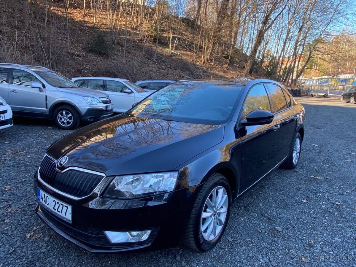 Škoda Octavia 1.6TDI 77kW klima tempomat ČR