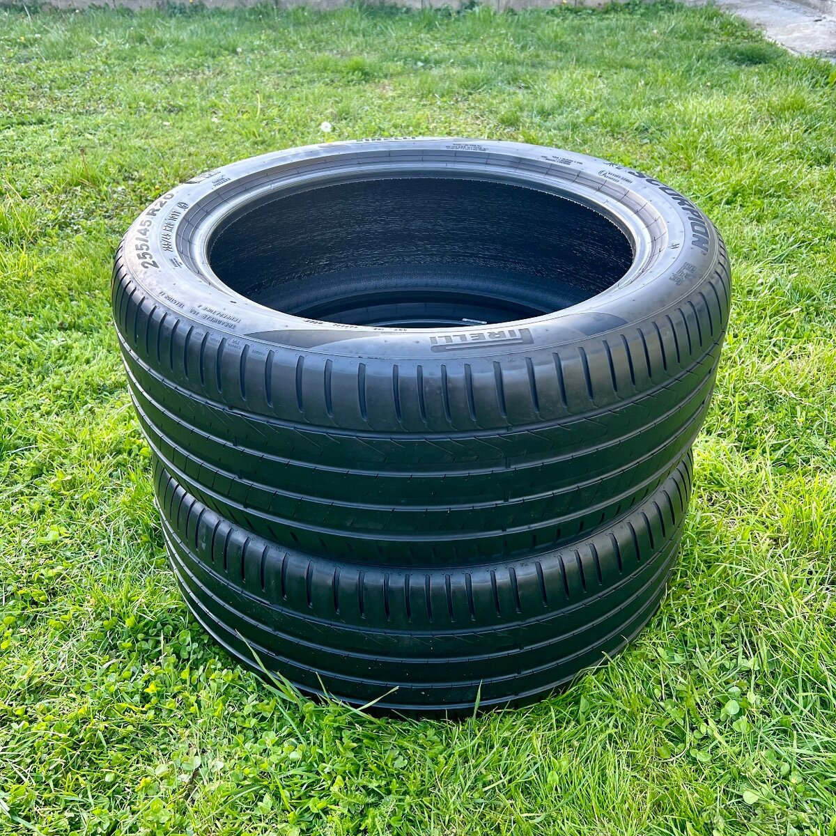 255/45 r20 letné PIRELLI 110T