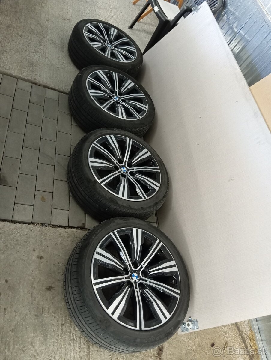 krasne orig BMW 18" ALU + pneu Pirelli 225/45R18