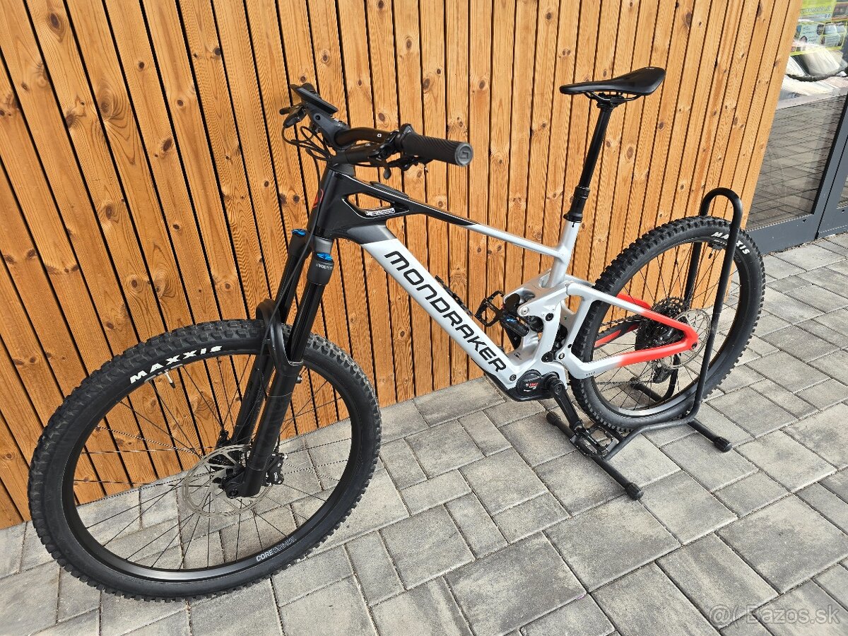 Predam carbonovy ebike mondraker dune R