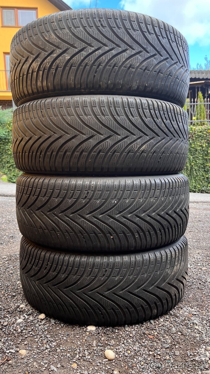 ❄️Zimné pneu 215/45 r17