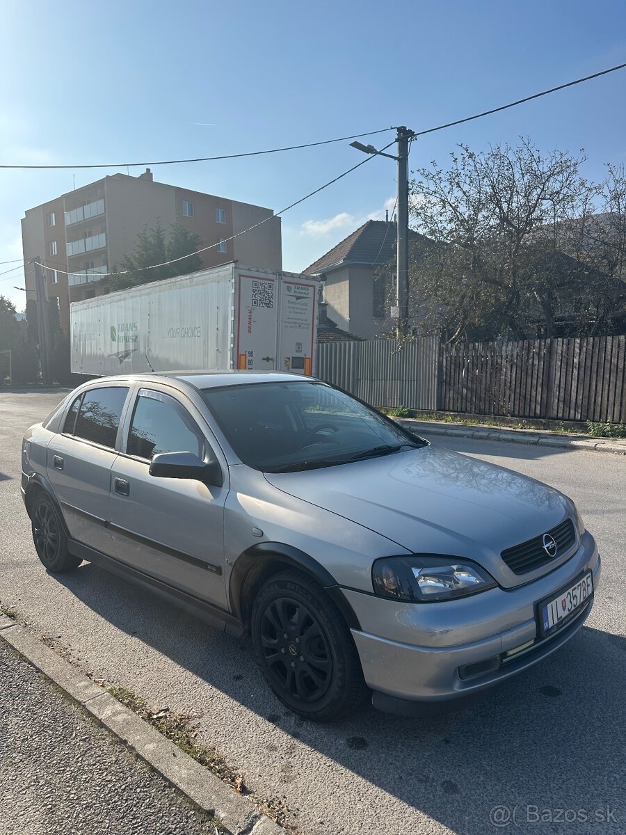 Predám Opel Astra G 1.4 66kw 16V Benzín