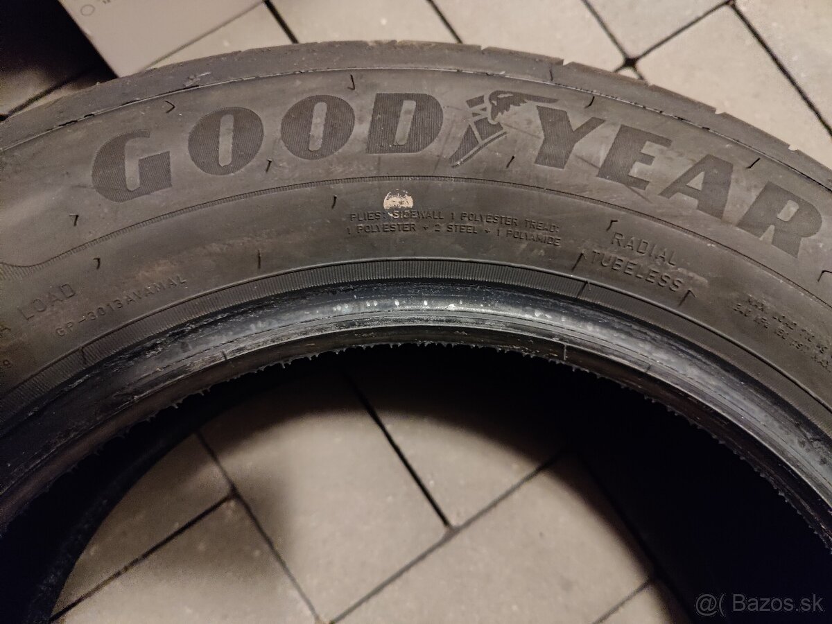 Goodyear Efficientgrip Performance 2 205/60 R16 96H