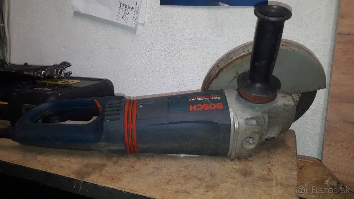 BOSCH PROFESIONAL VELKA uhlova bruska