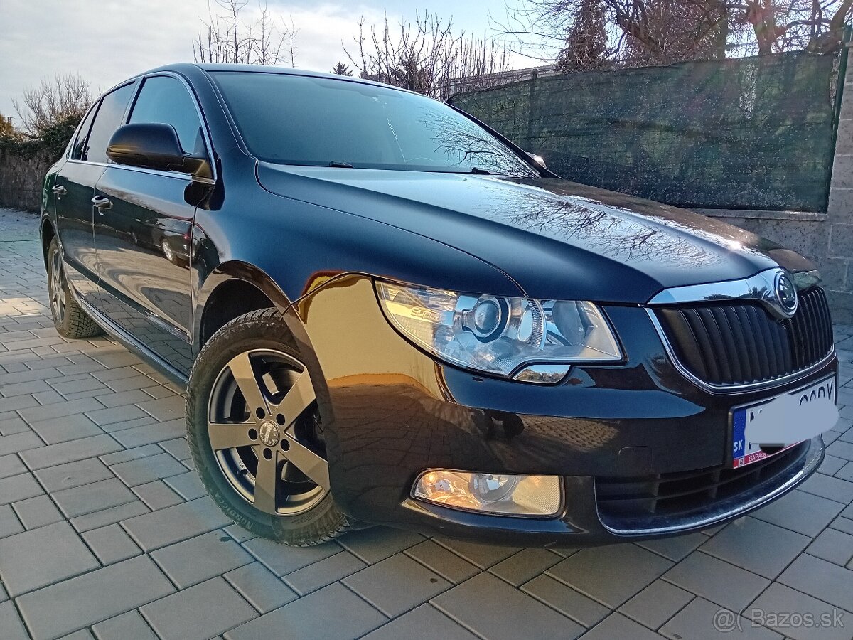 Škoda Superb 2011 2.0tdi DSG Elegance