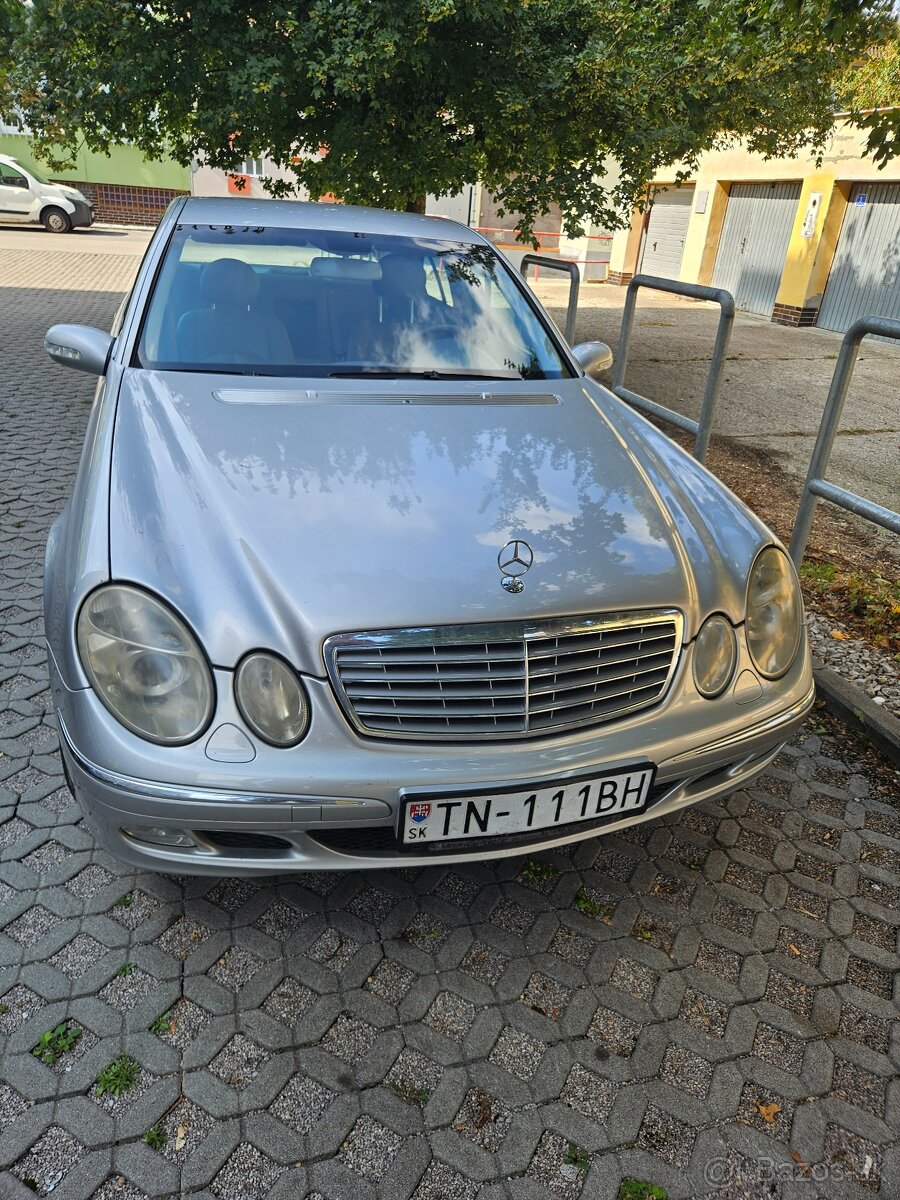 Mercedes Benz e320 CDI Elegance A/T