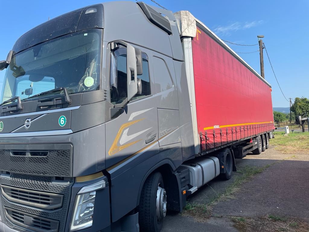 VOLVO FH TAHAC 1.majitel.odpočet DPH r.v.2018komplet súprava