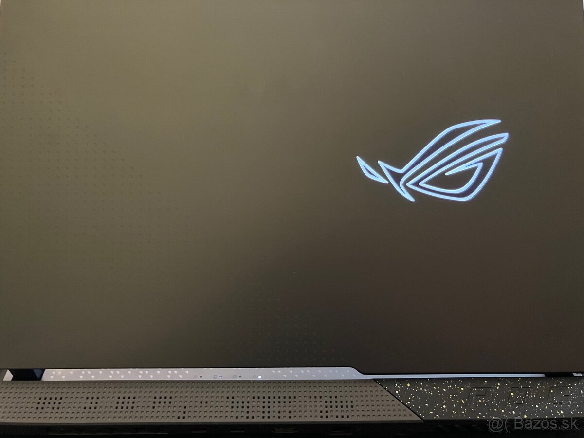 Asus Rog Strix G15 G513RM-LN403 Eclipse Grey