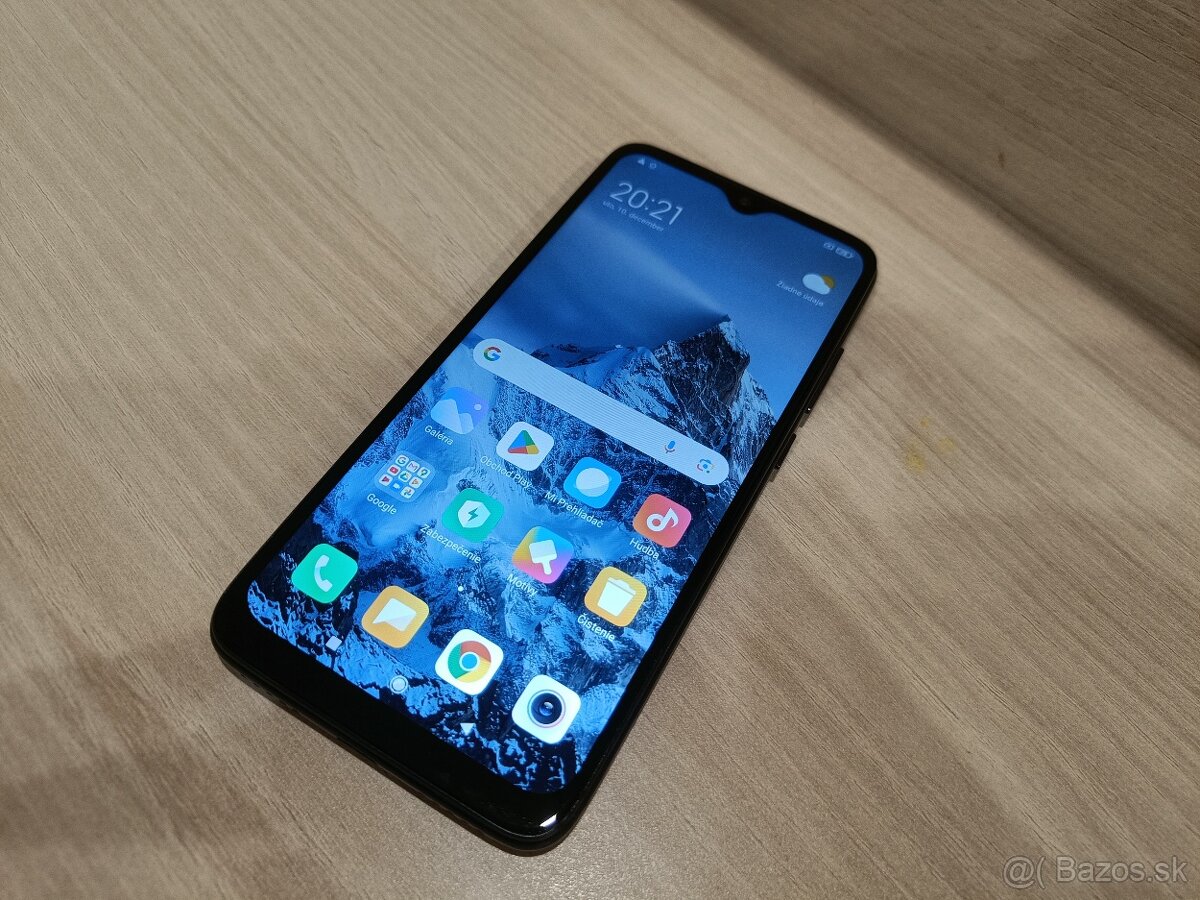 POŠKODENÉ Xiaomi Redmi Note 7 4/64 GB Space Black