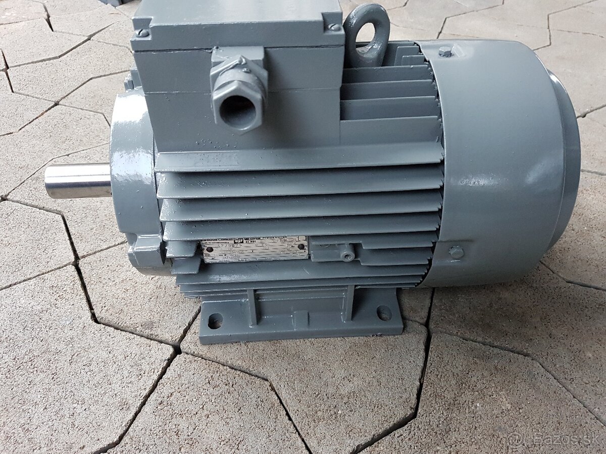 Predám pätkový el.motor 3kW 1430ot 380V Sigma