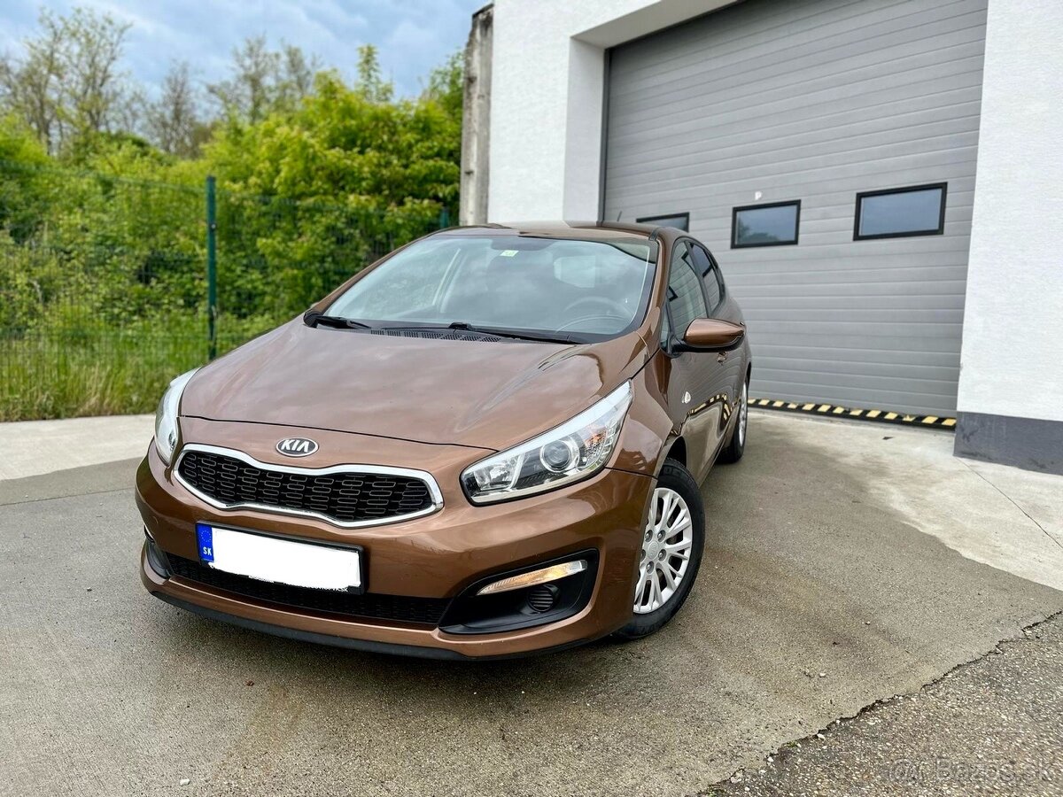 Kia Ceed 1.4 benzin 73kw BRONZE 4/2016 - SK AUTO