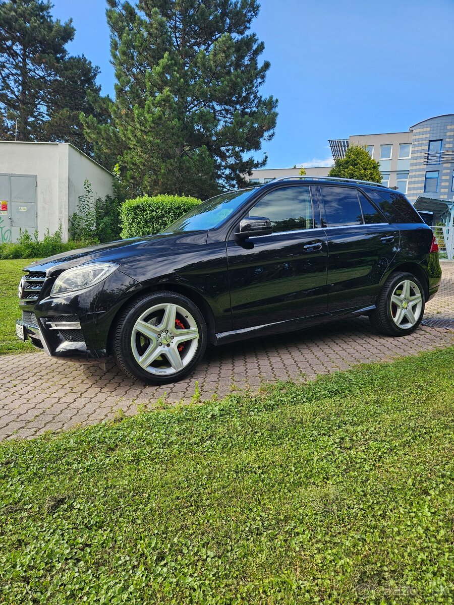 Mercedes ML W166 350CDI 4MATIC AMG packet