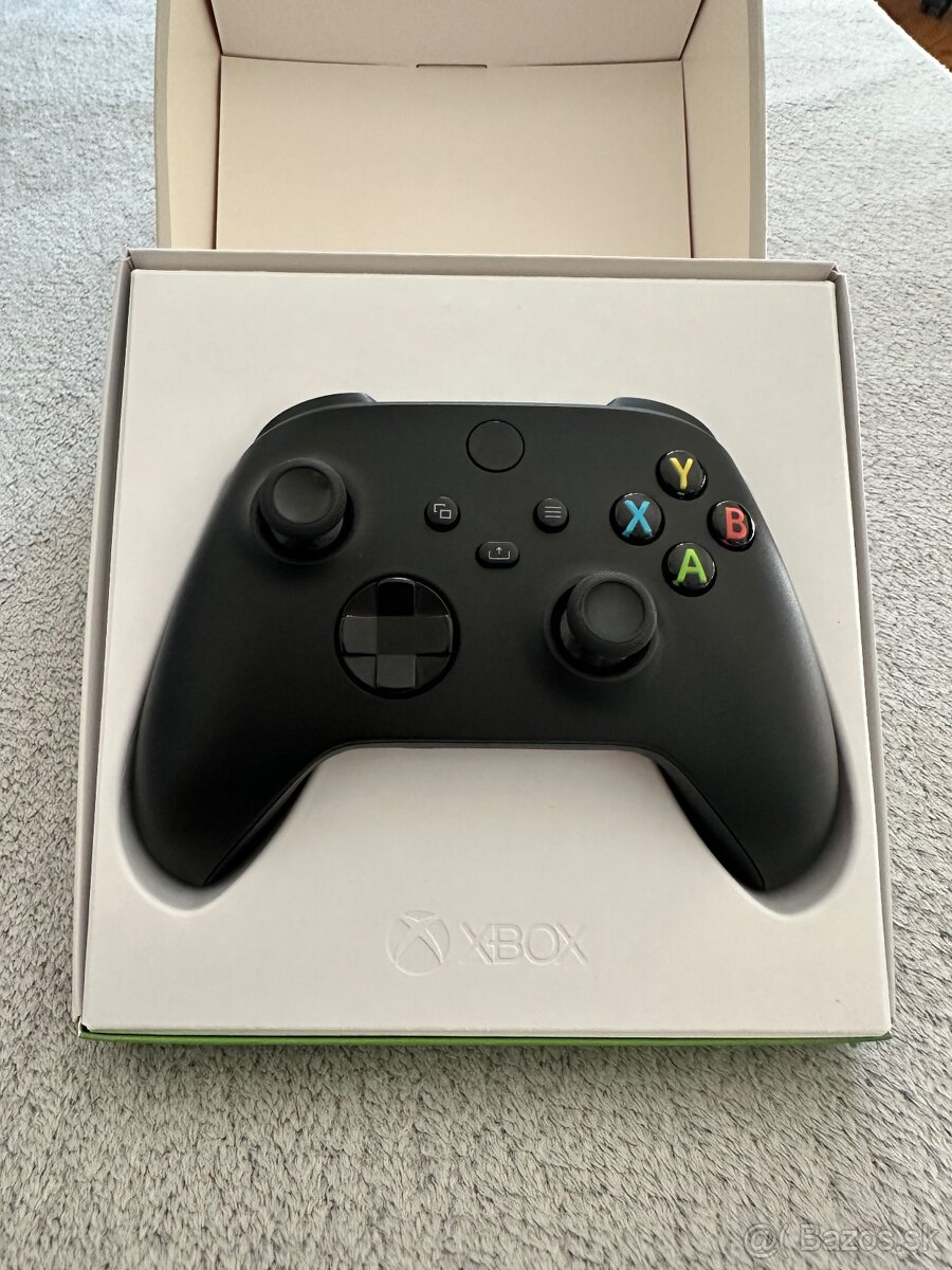 Xbox kontroller (ovládac)