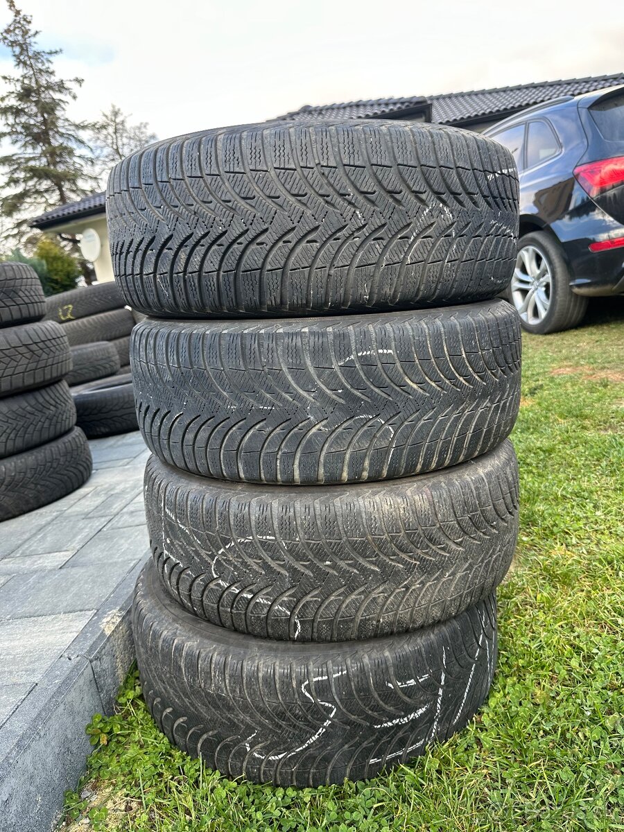 Predam 225/55 R16 zimne pneumatiky