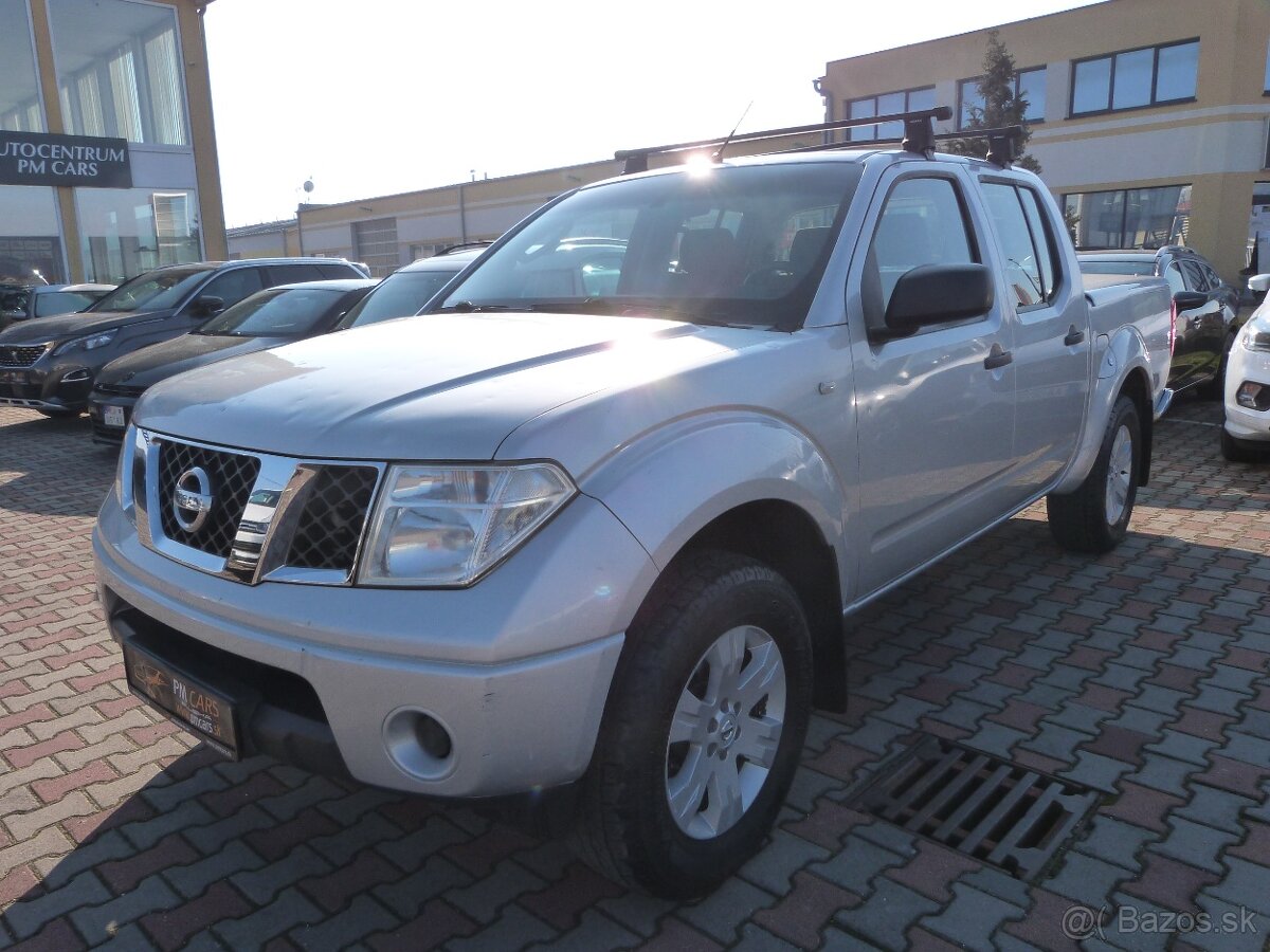 Nissan Navara DoubleCab 2.5D SE A/T