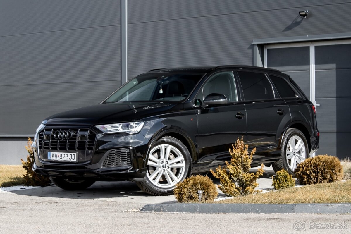 Audi Q7/ 3.0 TFSI/ mHE/ Quattro/ v Záruke do 2027/