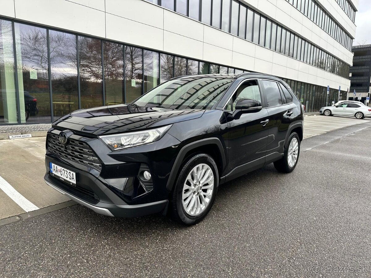 Toyota Rav4 Dynamic+, biela koža, 360 kamera, mŕtvy uhol