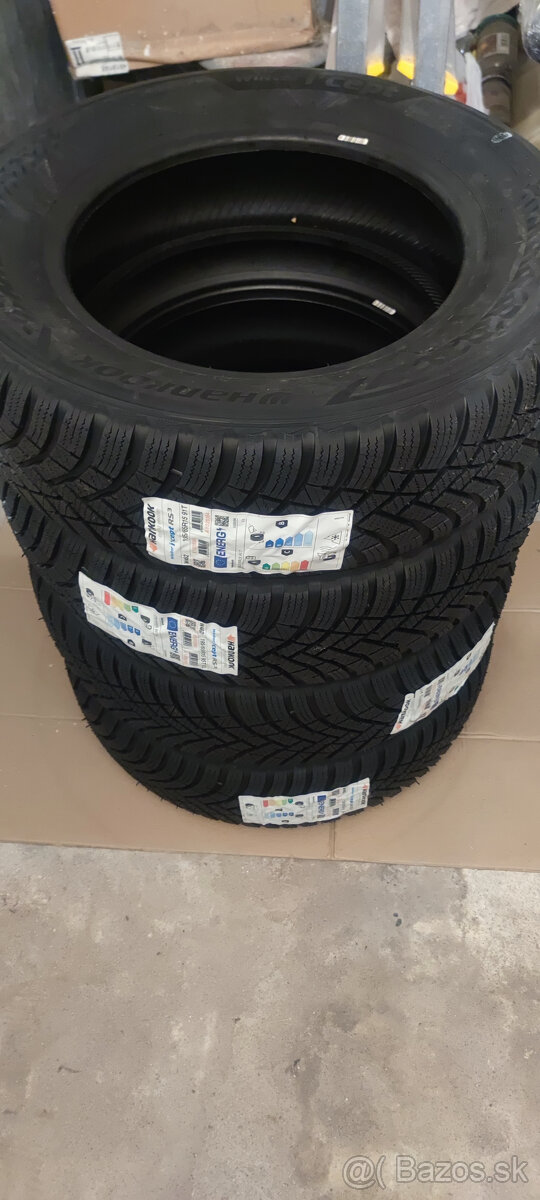 Hankook W462 Winter icept RS3 195/65 R15