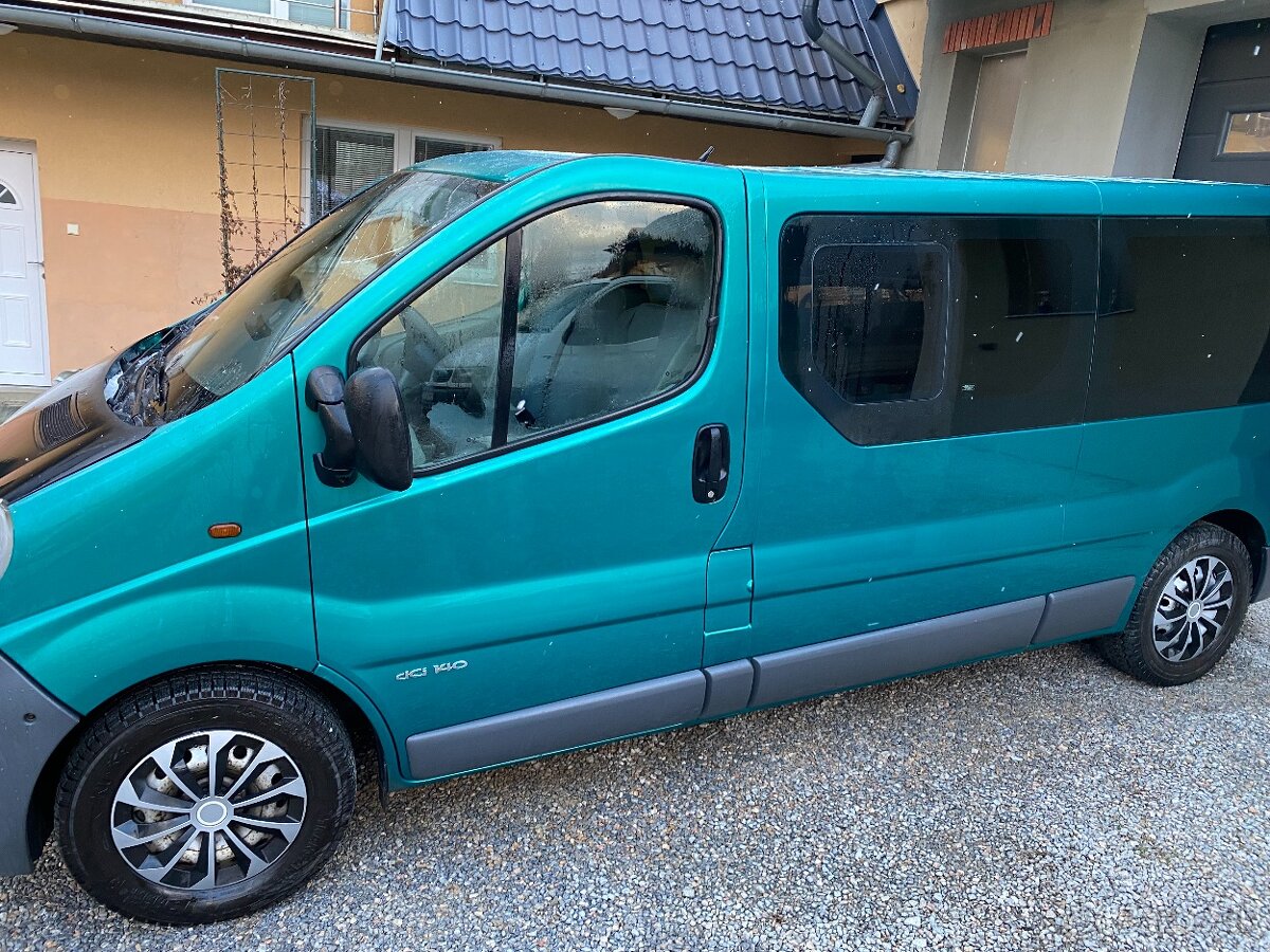 Predám Renault Trafic 9 miestny