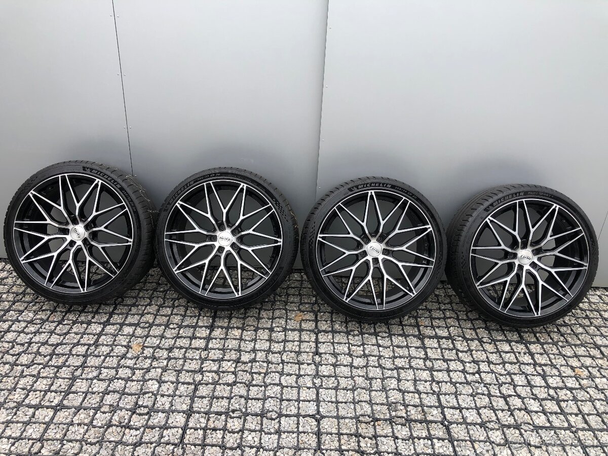 MICHELIN PILOT SPORT 5 + ALU DISKY DOTZ