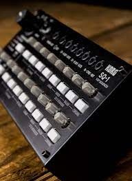 Korg SQ-1 sekvencer