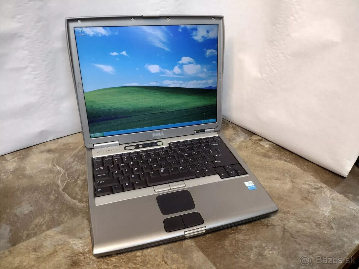 RETRO Notebook DELL Latitude D600