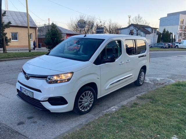 Toyota Proace City Verso XL 1,2L benzín