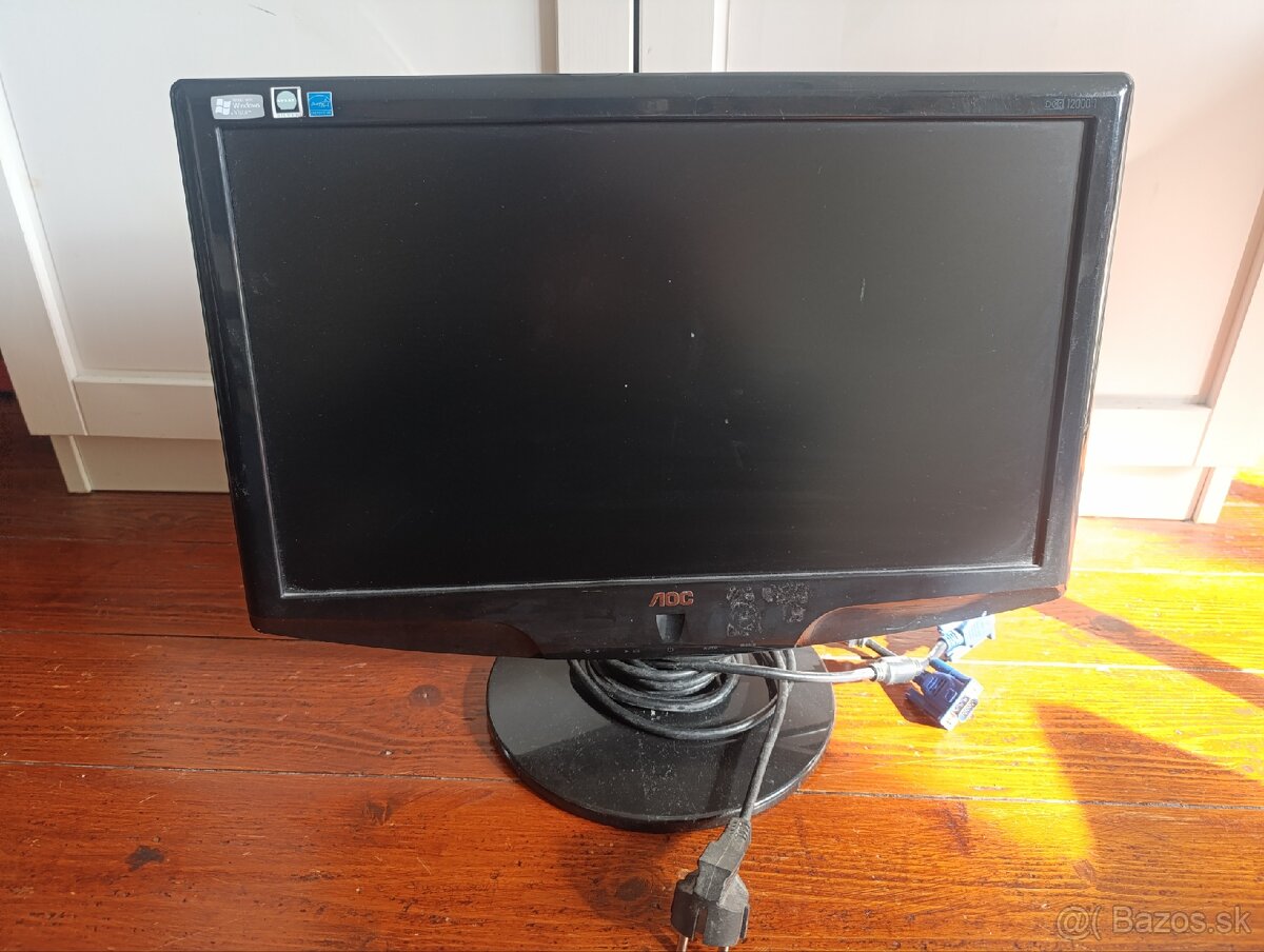 PC monitor funkčný lacno