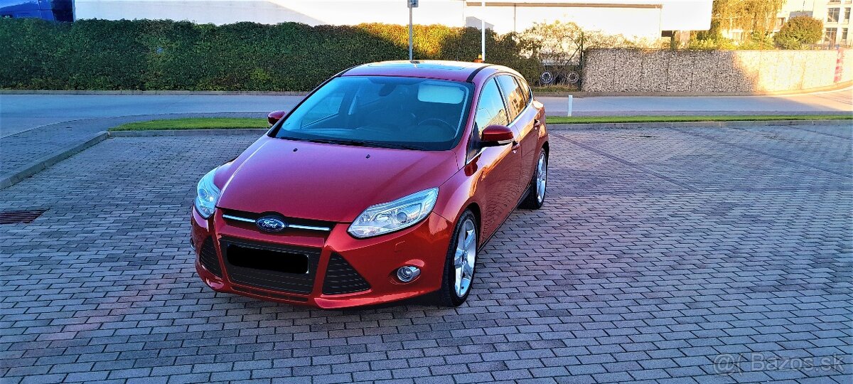 Ford Focus 1.6 Benzin Titanium 2012