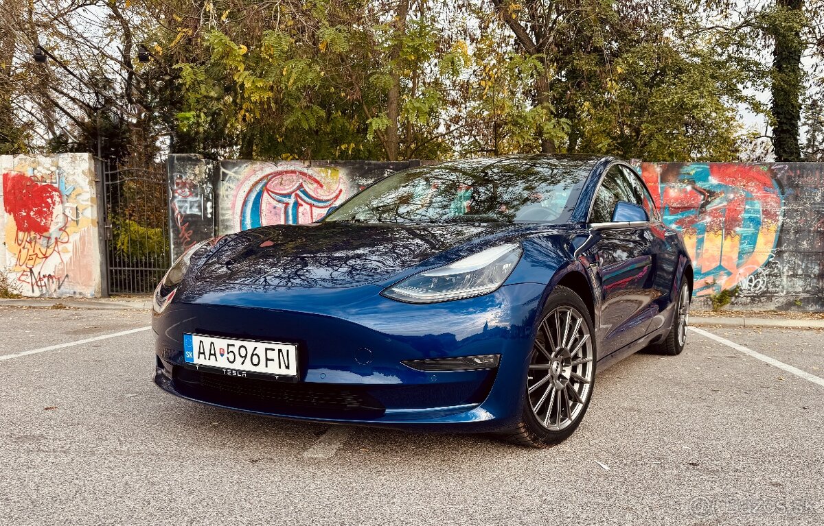 Tesla Model 3 long range 4x4 EAP odpočet DPH