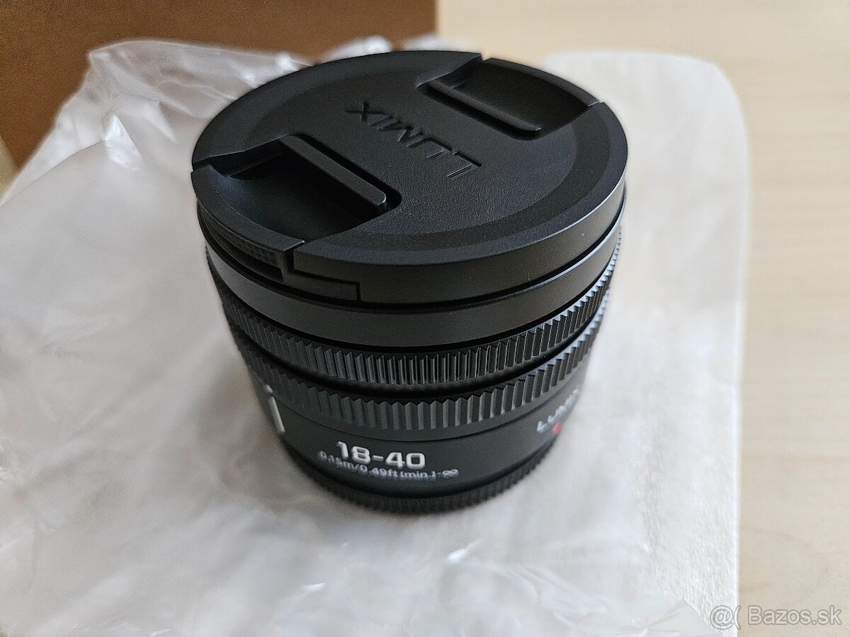 Panasonic LUMIX S 18-40mm F4.5-6.3 (S-R1840E)