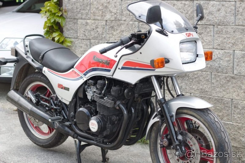 Kawasaki GPZ 750