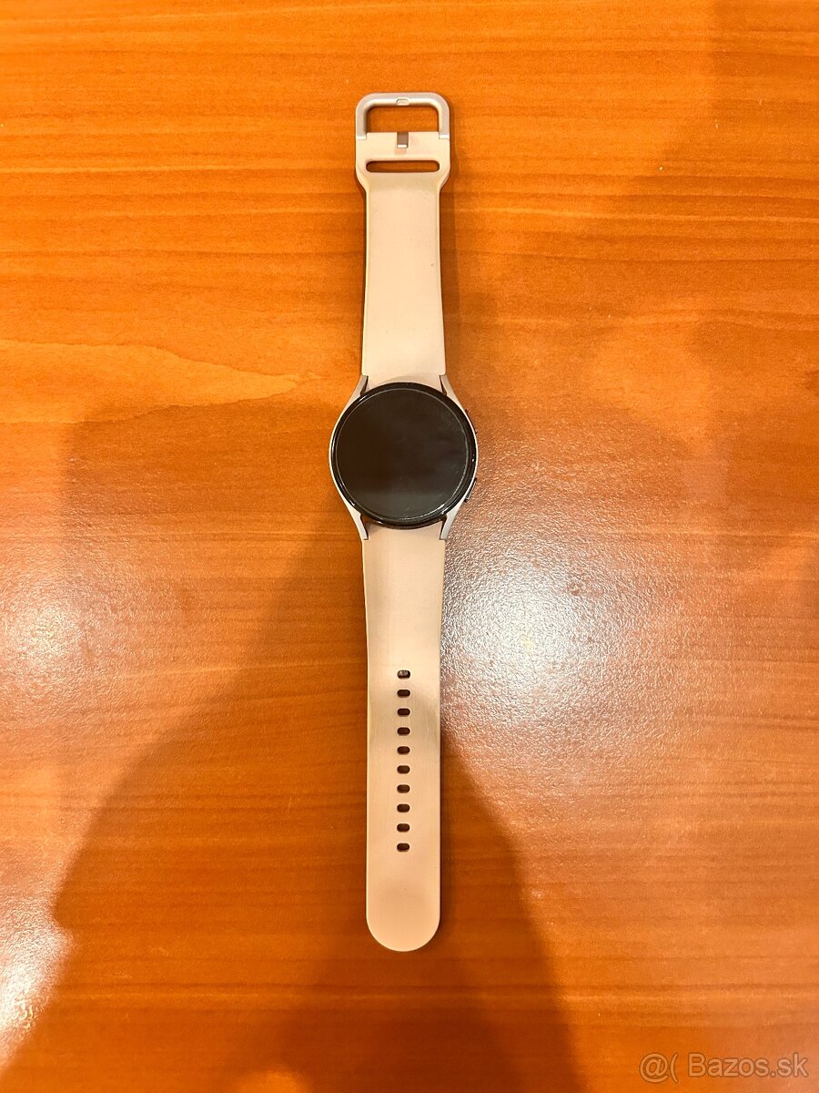 Samsung Galaxy Watch 5 40 mm LTE, ružovo-zlaté