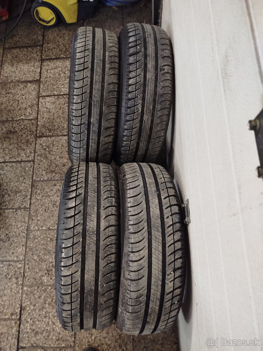 Letne pneu 175/65 R15 82T