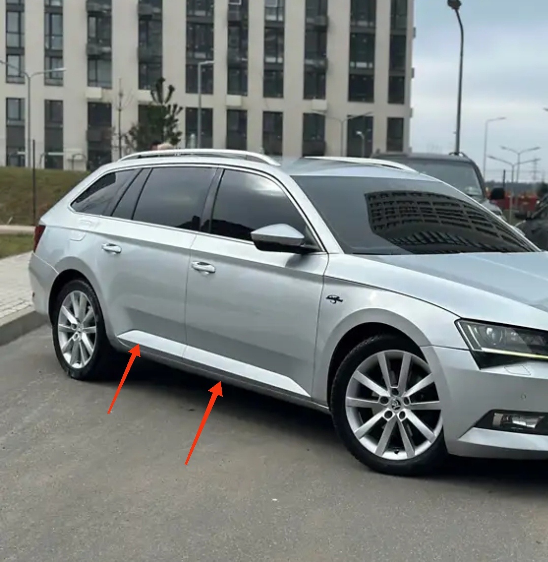 Škoda Superb 3 3V0 lista dverí, lišta dverí Superb III 3